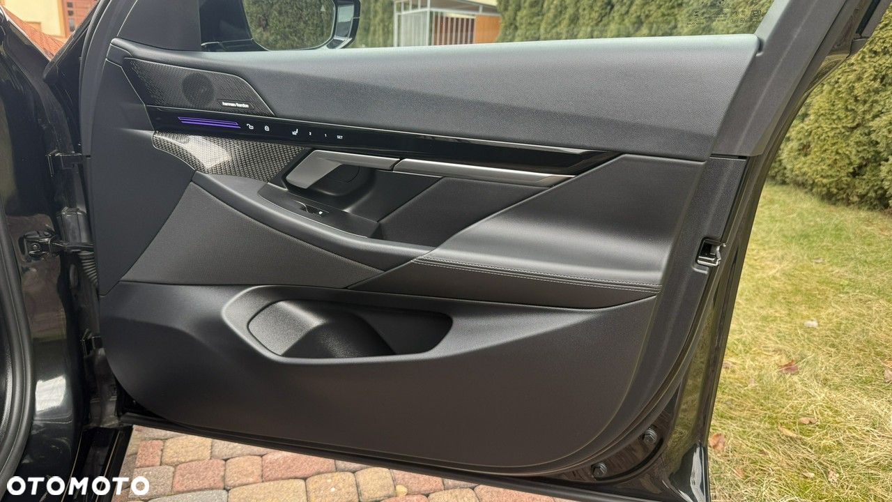 BMW Seria 5 - 38