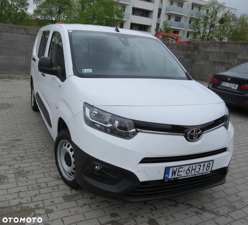 Toyota Proace City 1.2 D-4t 130km A/t Long Brygadówka - 3