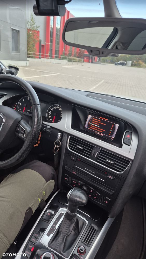 Audi A4 Avant - 6