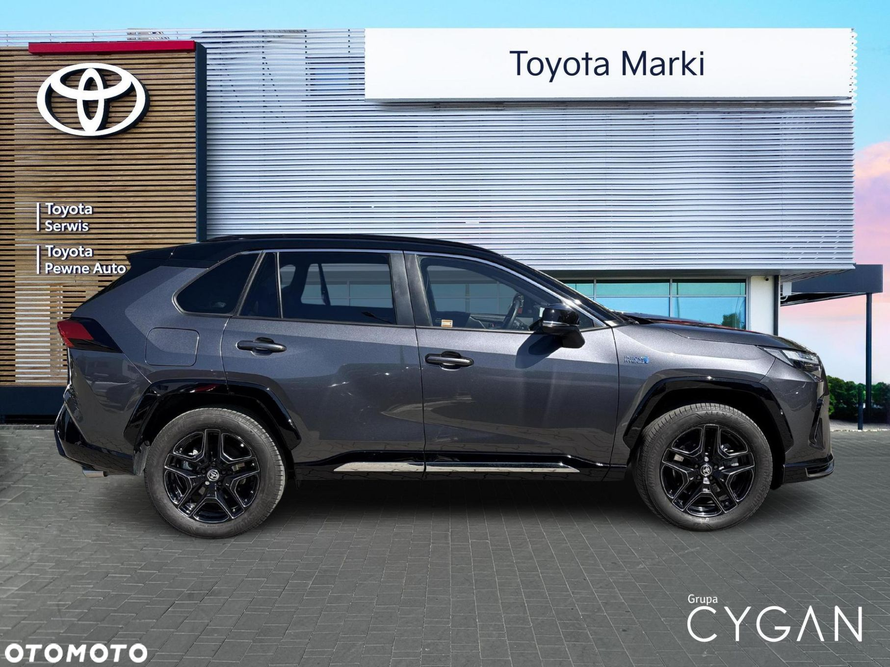 Toyota RAV4 - 6