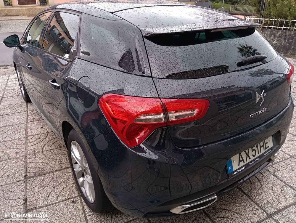 DS DS5 1.6 e-HDi Be Chic ETG6 - 4