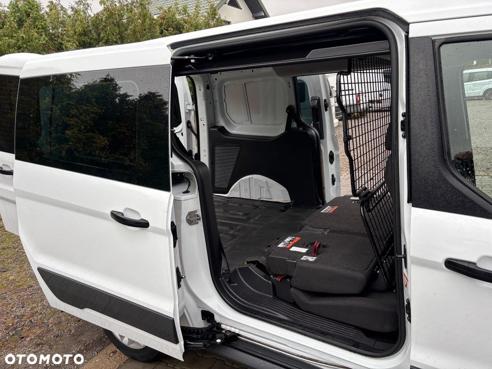 Ford transit connect - 18