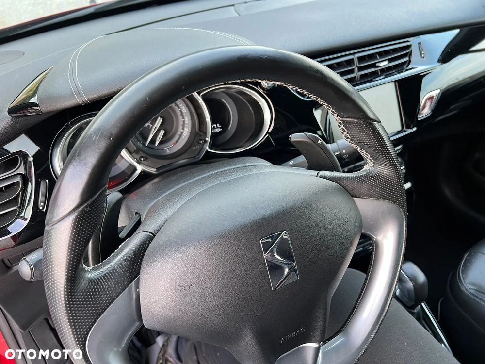 Citroën DS3 PureTech 110 Start & Stop EAT6 SoChic - 16