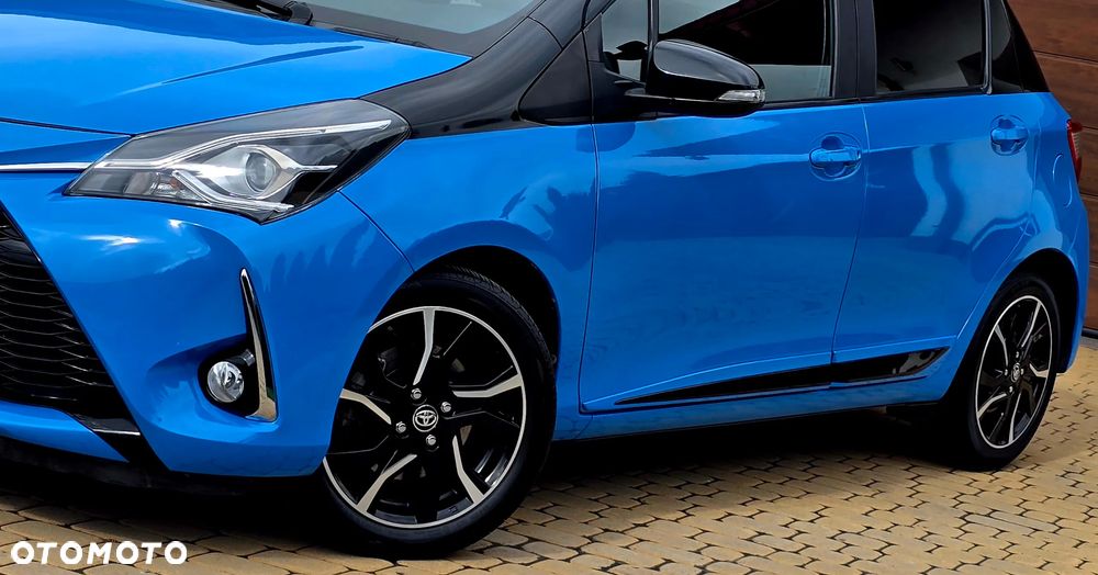 Toyota Yaris - 4
