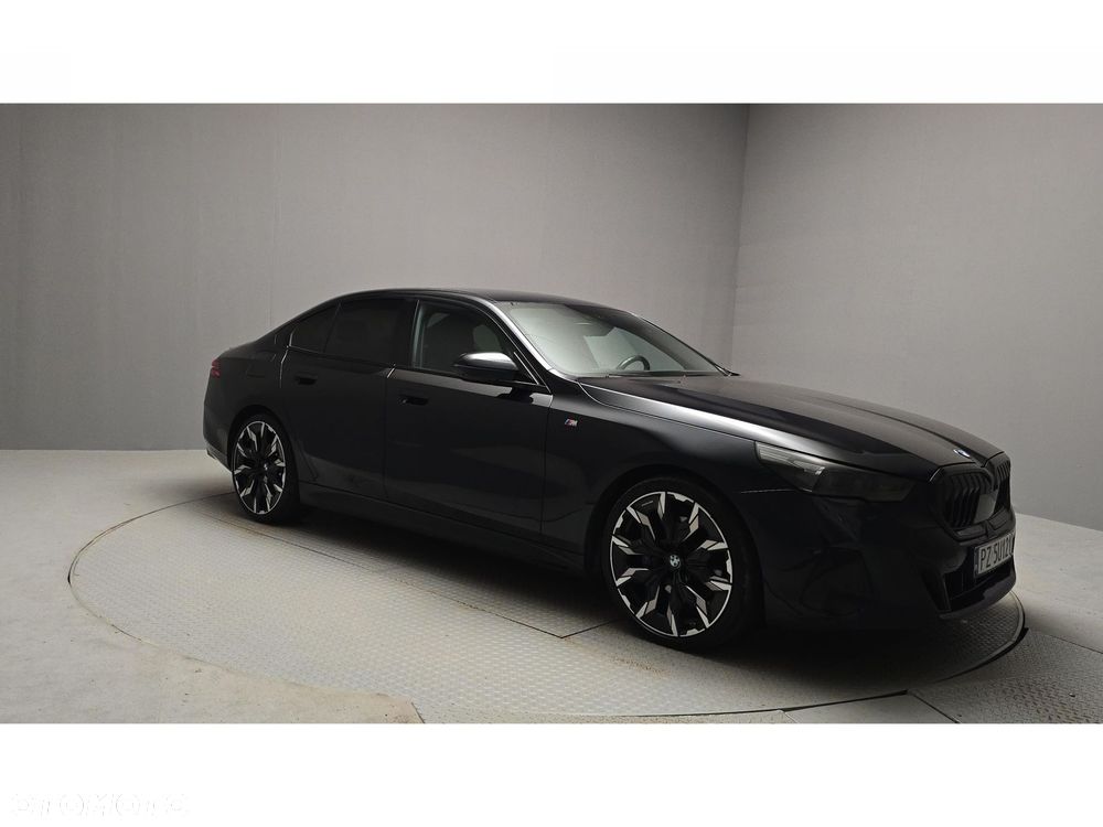 BMW Seria 5 520d xDrive mHEV M Sport - 7