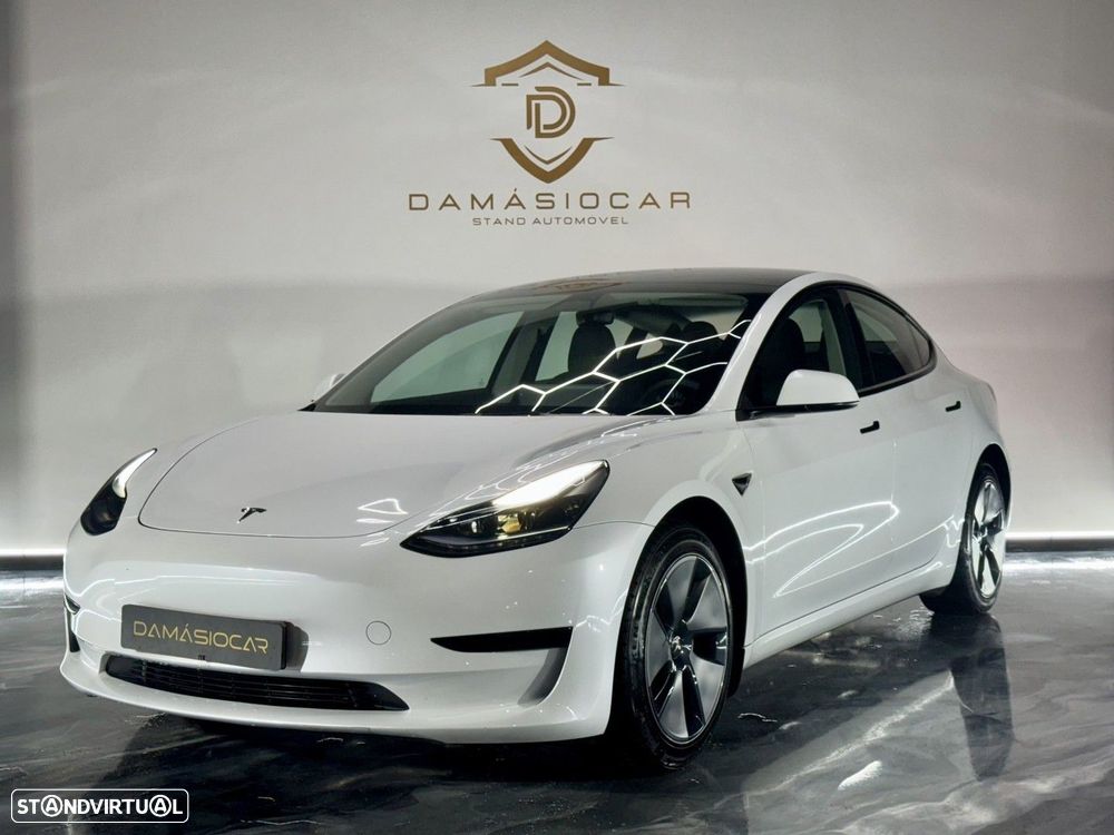Tesla Model 3 Standard Range Plus RWD - 1