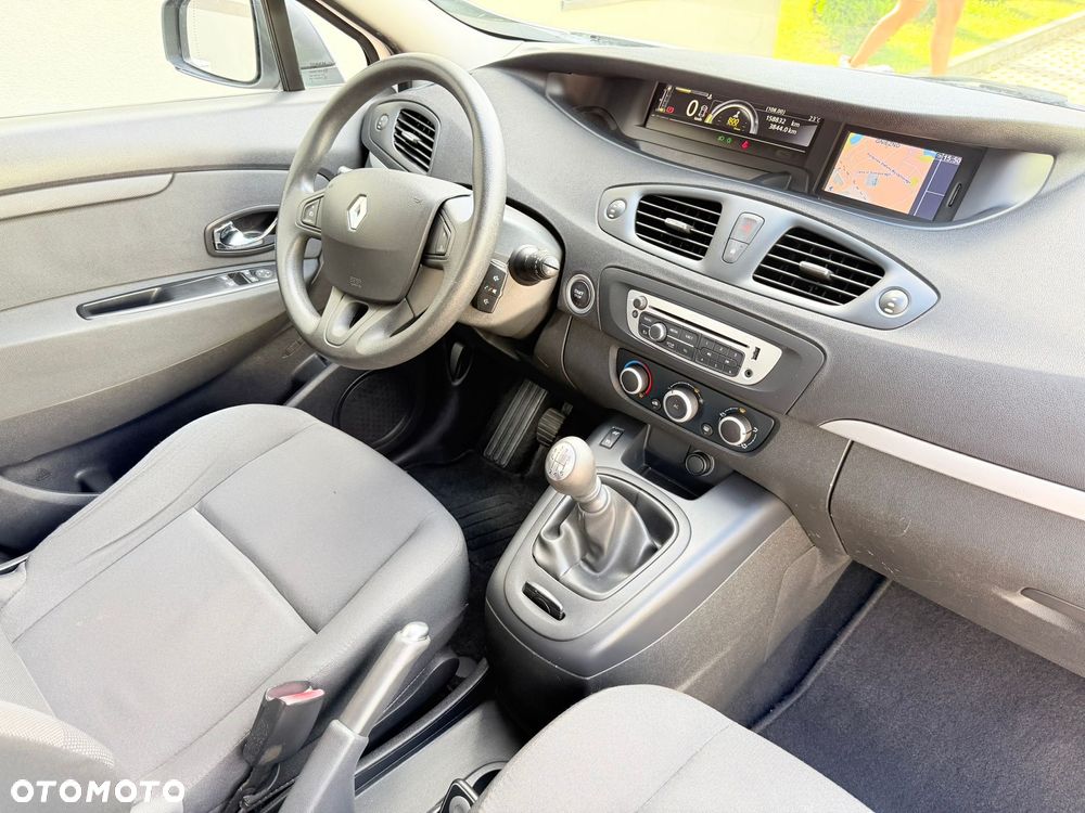 Renault Scenic 1.6 16V 110 TomTom Edition - 28