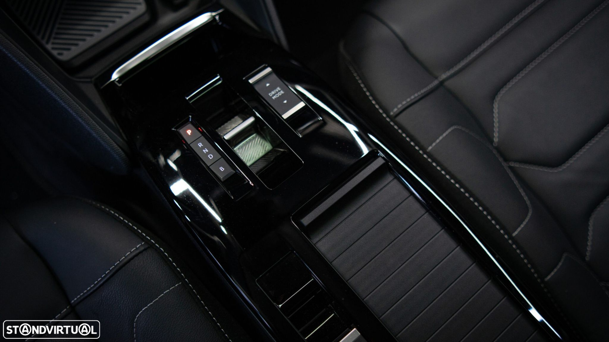 Citroën e-C4 X 50 kWh Shine - 20