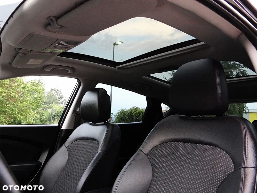 Hyundai ix35 2.0 CRDi 4WD Premium - 34