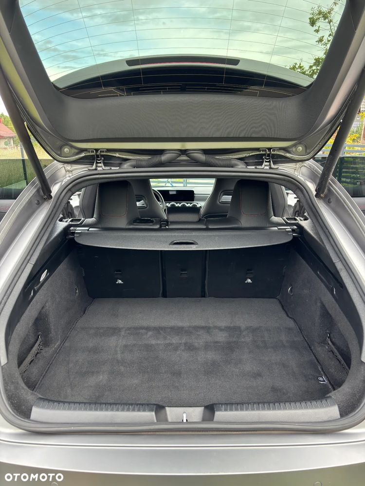 Mercedes-Benz CLA 200 d 4-Matic AMG Line 8G-DCT - 17