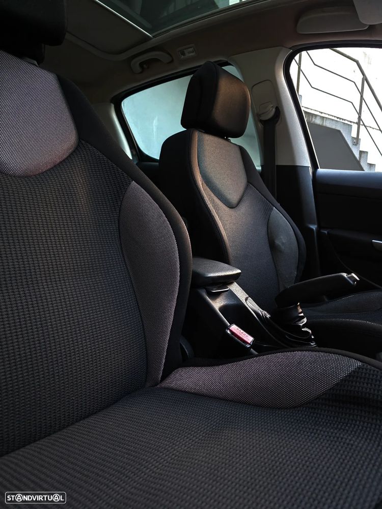 Peugeot 308 1.6 HDi Sport - 51