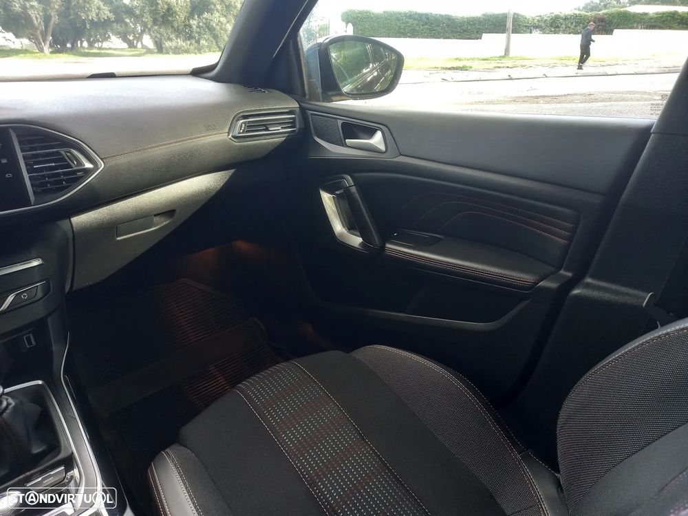 Peugeot 308 SW 1.5 BlueHDi GT Line - 14