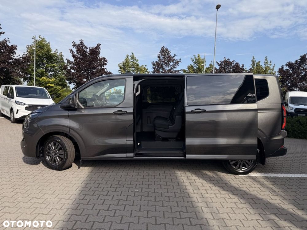 Ford Transit Custom - 11