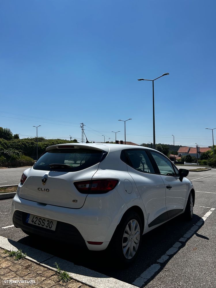 Renault Clio 1.5 dCi Zen - 15