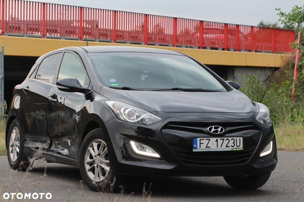 Hyundai i30 1.6 GDI Comfort - 1