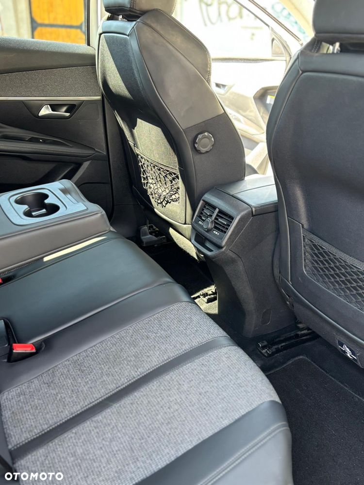 Peugeot 3008 1.6 BlueHDi Active S&S - 11