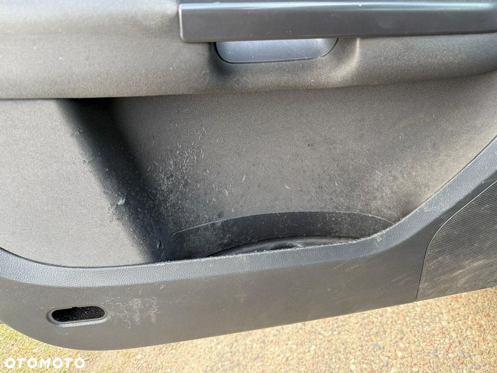 Volkswagen Caddy - 26