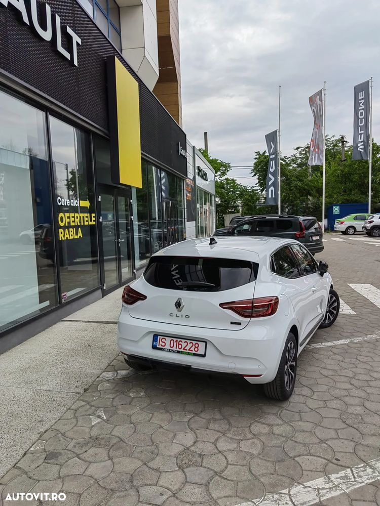 Renault Clio V E-Tech 145 Techno - 14