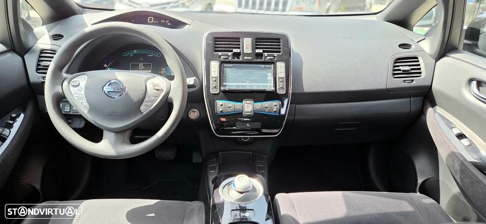 Nissan Leaf 30 kWh (c/ Bateria) Acenta - 9