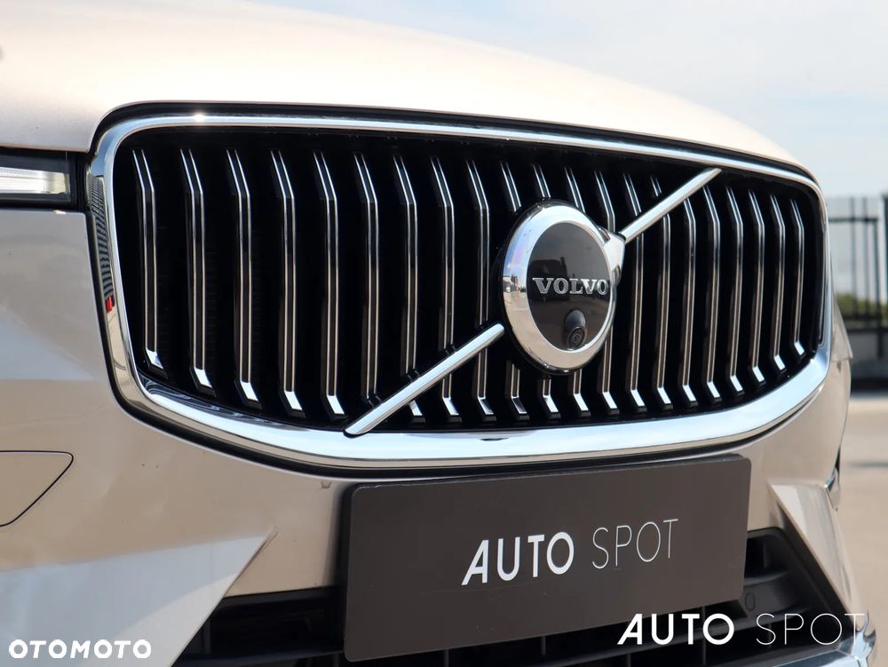 Volvo XC 60 B4 B Plus Bright - 9