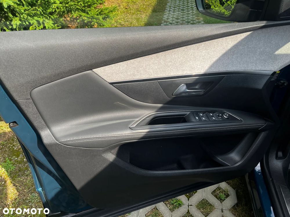 Peugeot 5008 1.2 PureTech GT S&S EAT8 - 17