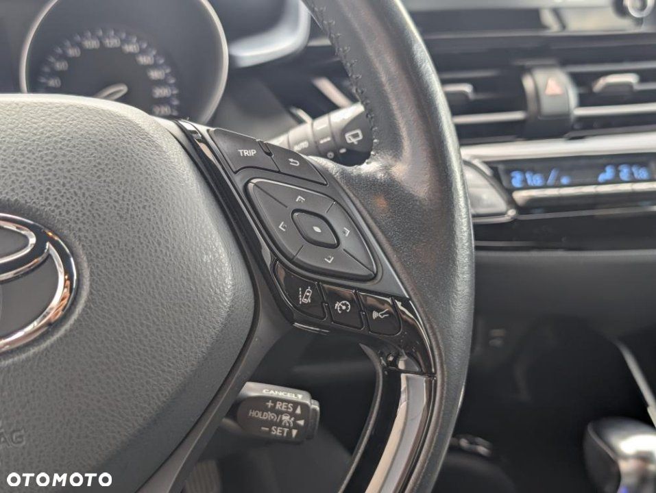 Toyota C-HR - 14