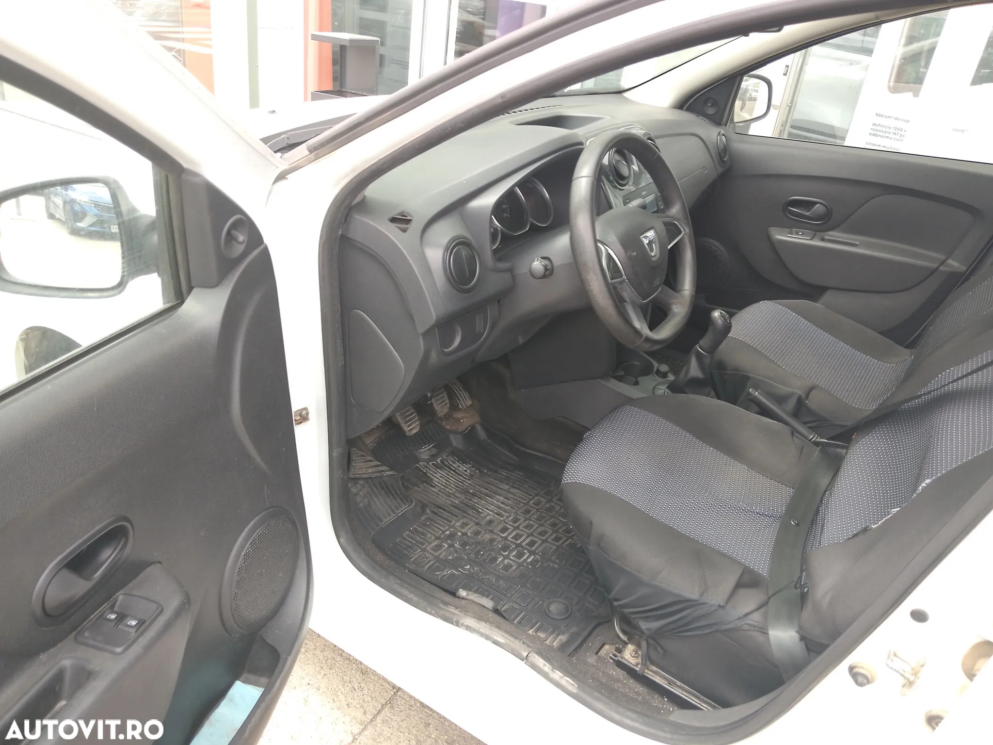 Dacia Logan - 11