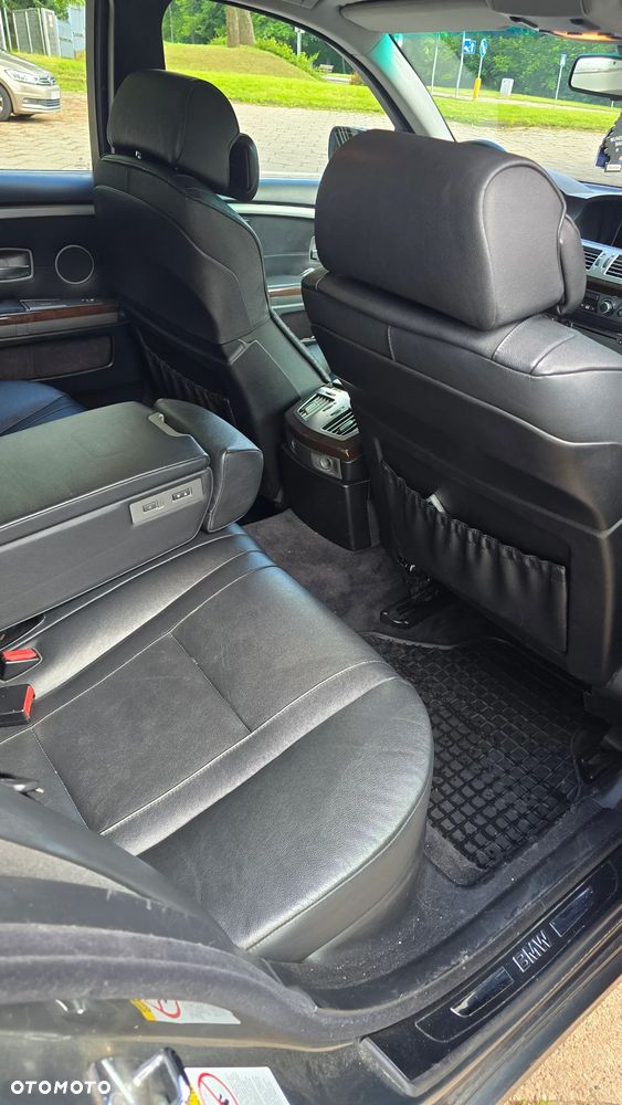 BMW Seria 7 730d - 17