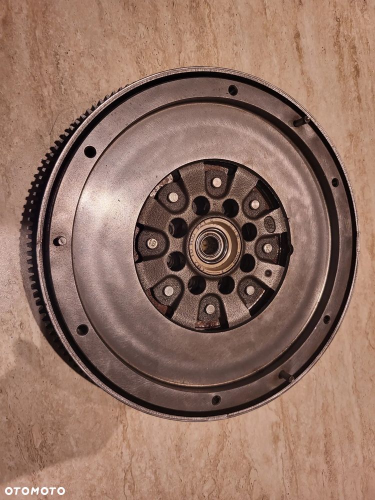 Koło zamachowe dwumasowe manualna  AUDI A4 B6, A4 B7, A6 C5, A8 D2, ALLROAD C5 2.5D 02.00-03.08 - 3