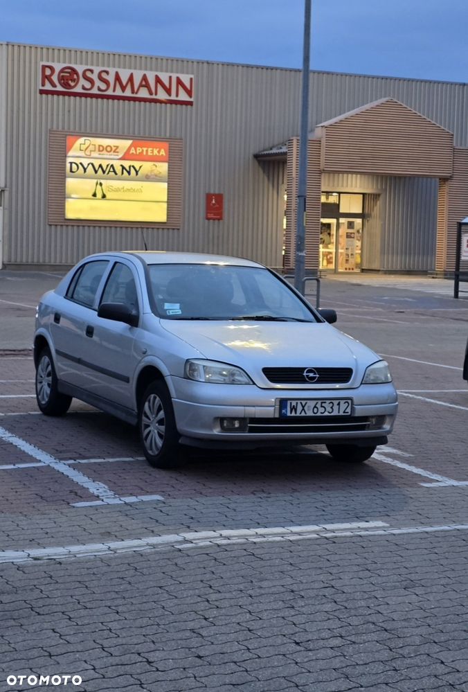 Opel Astra - 1