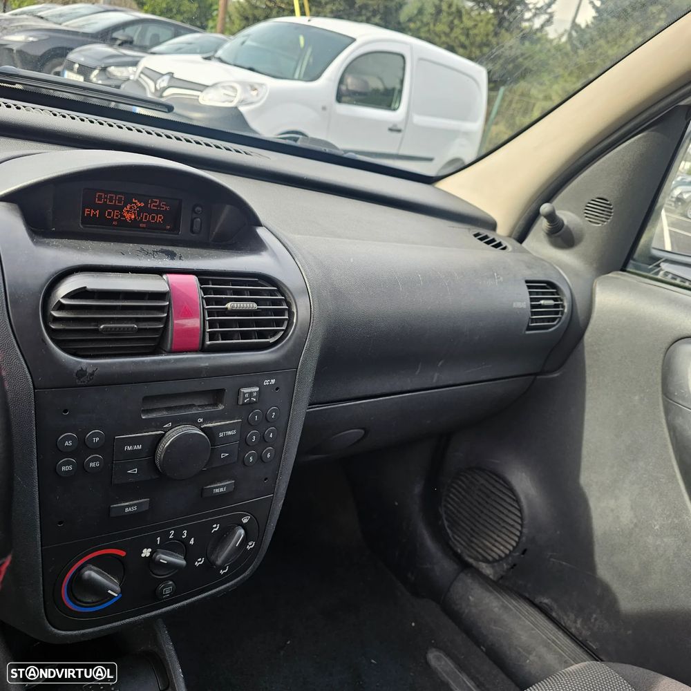 Opel Combo 1.3 CDTi - 17