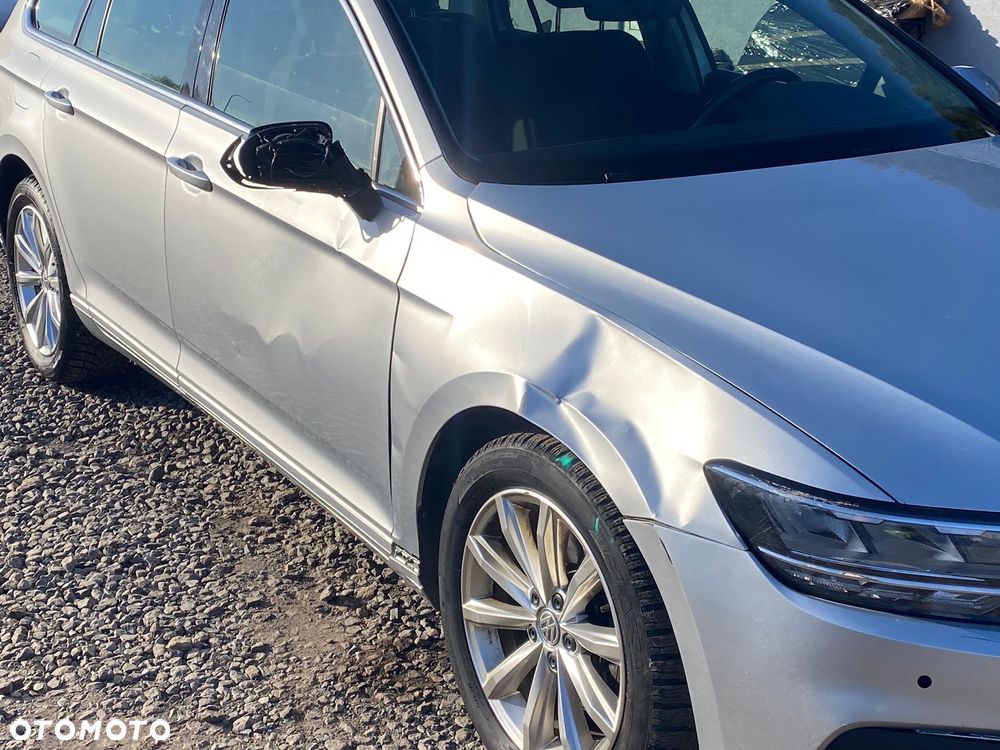 Volkswagen Passat - 9