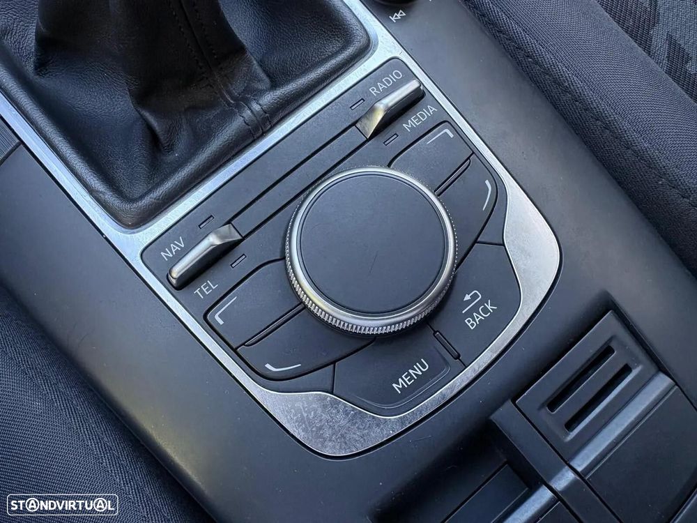 Audi A3 Limousine 1.6 TDI Attraction - 52