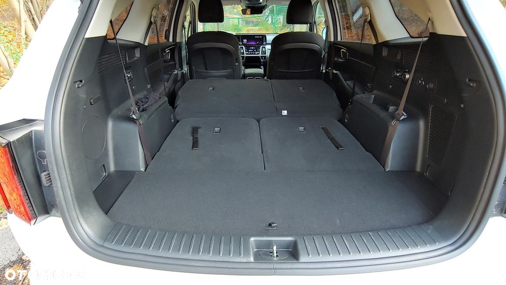 Kia Sorento - 10