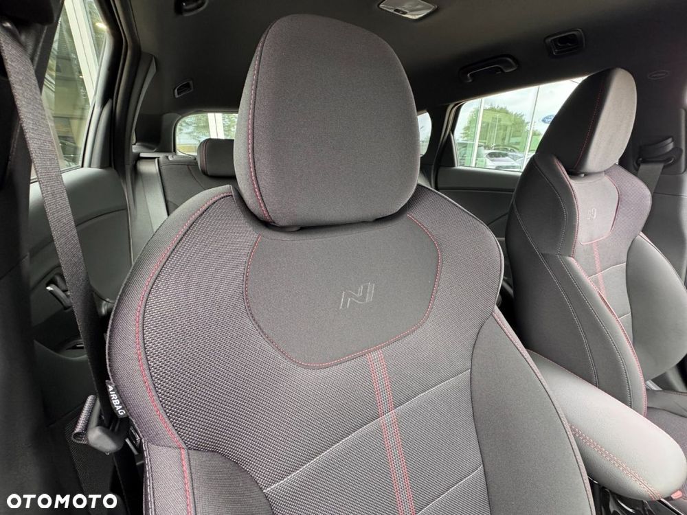 Hyundai i30 - 33