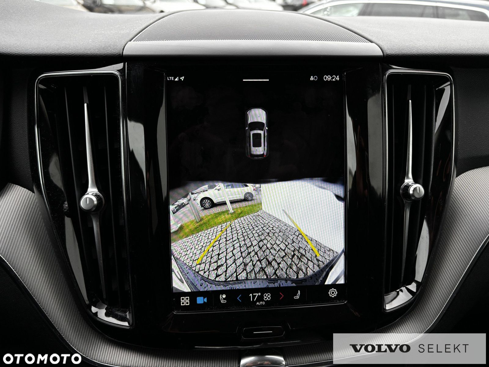 Volvo XC 60 - 11