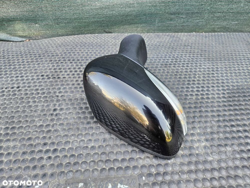 Lusterko Zewnetrzne EUROPA Prawe 11 pin Czarne Renault Captur I 1 - 4