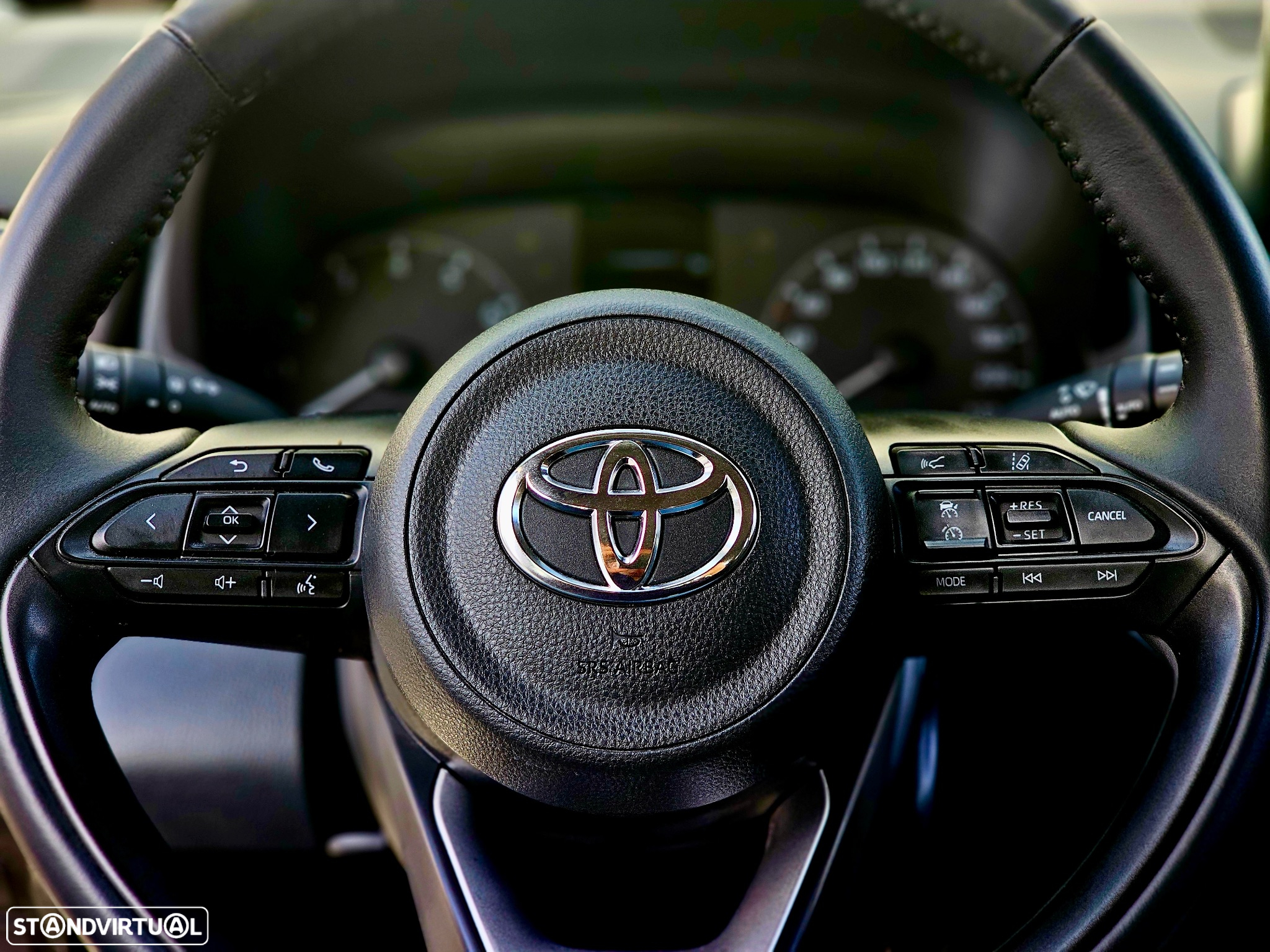 Toyota Yaris 1.0 VVT-i Comfort Plus - 9