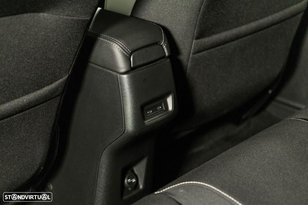 Citroën e-C3 44 kWh Autonomia Conforto Max - 38