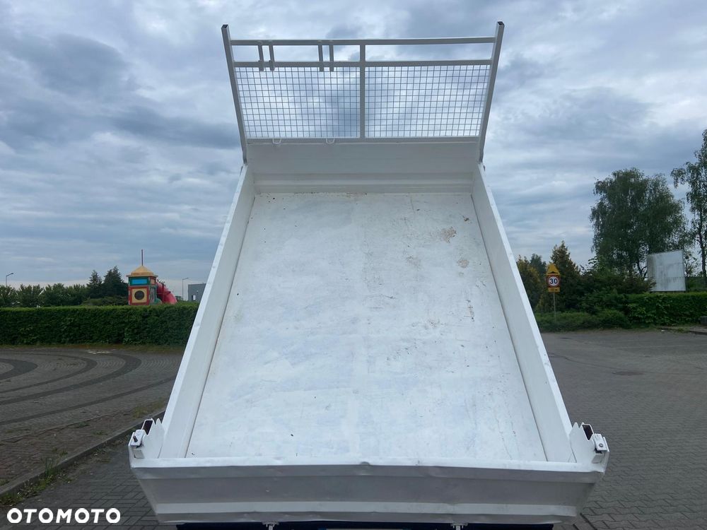 Renault Wywrotka Mascott - 24