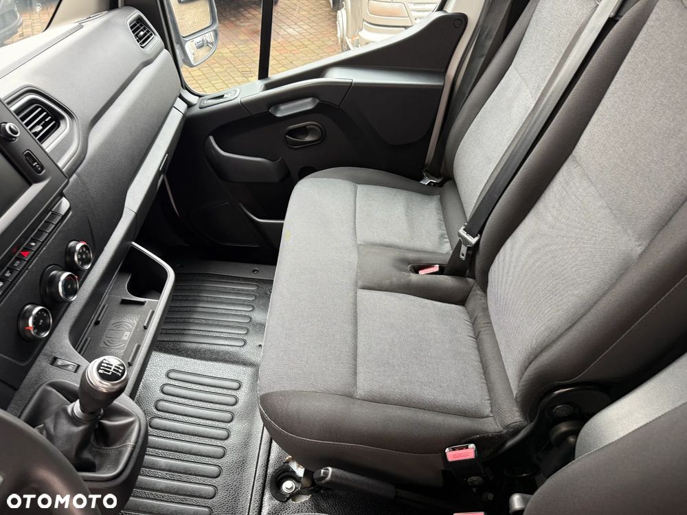 Renault Master Izoterma Winda - 18
