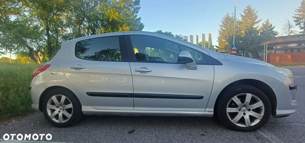 Peugeot 308 - 16