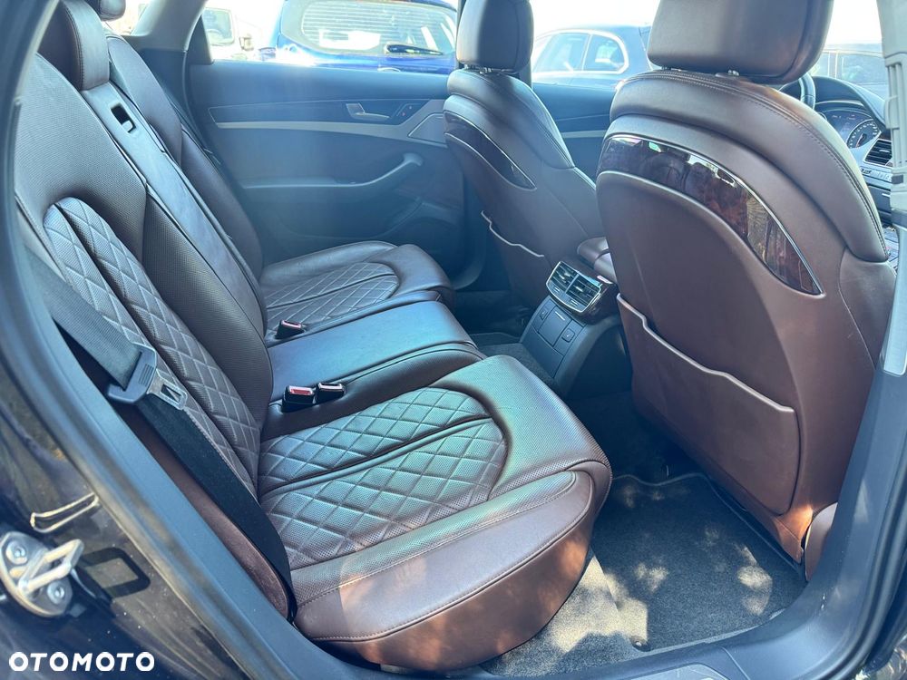 Audi A8 4.2 TDI Quattro - 38