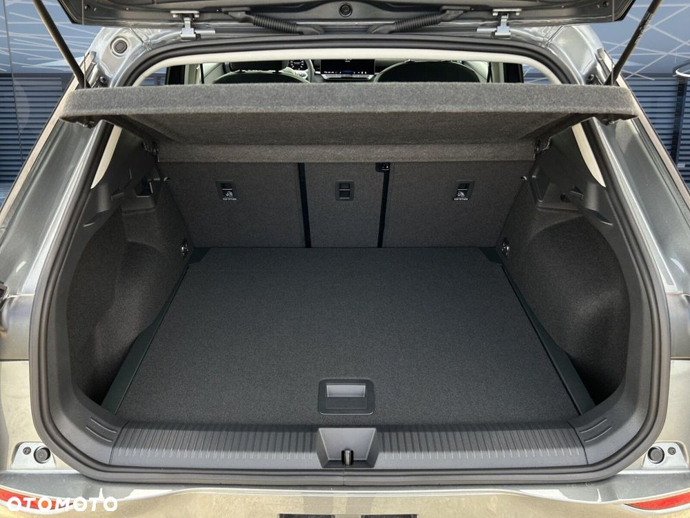 Volkswagen T-Roc 1.5 eTSI Life DSG - 28