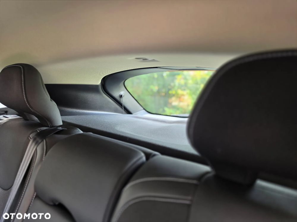 Volvo V40 - 21