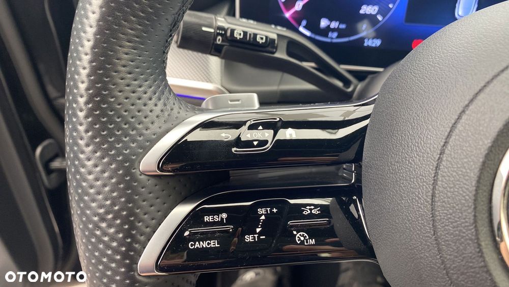 Mercedes-Benz GLC 300 mHEV 4-Matic AMG Line - 16