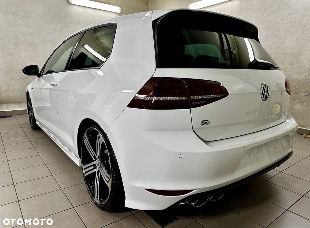 Volkswagen Golf 2.0 TSI BMT 4Mot R DSG - 16