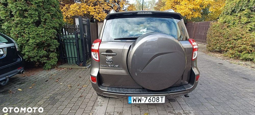Toyota RAV4 - 5
