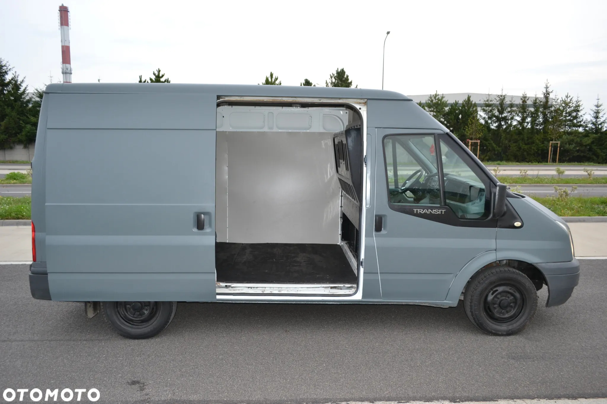Ford Transit - 26