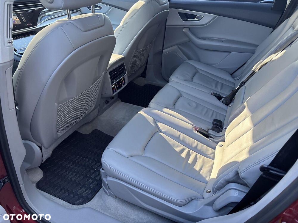 Audi Q7 - 26